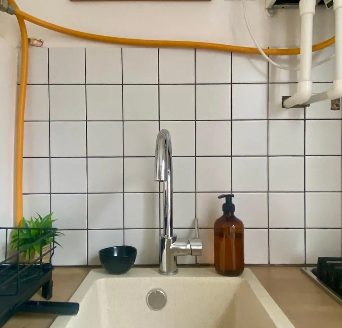 Chic 1-Bedroom Appartment On Saburtalo Tbiliszi 0*,  Grúzia
